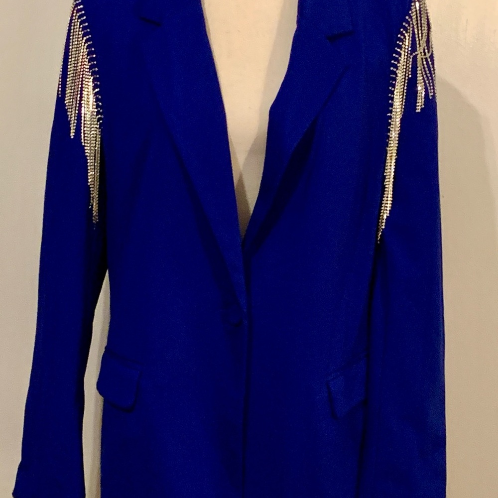 Single breasted blazer with Rhinestone Fringe Trim